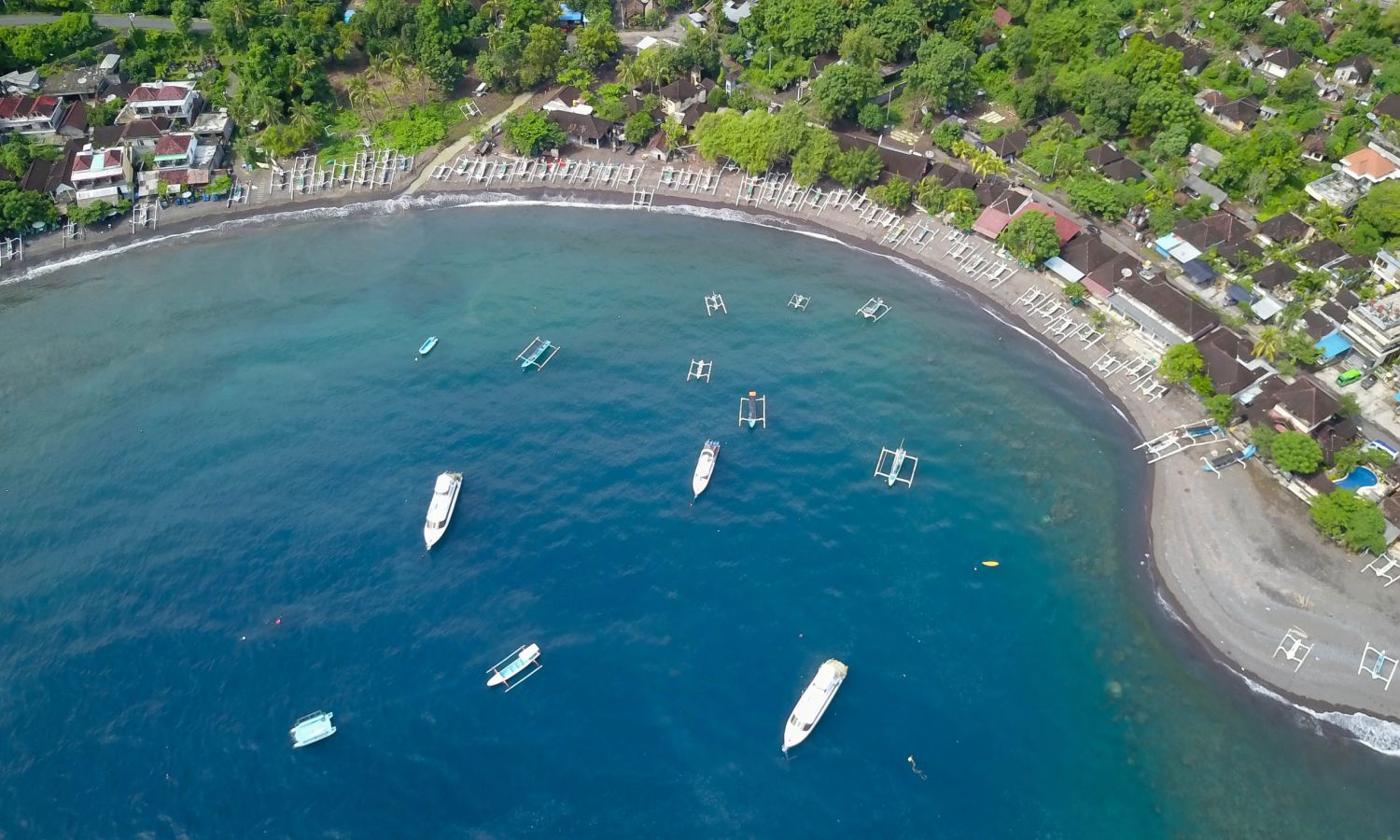 Pantai Amed Bali