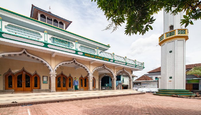 masjid di bali