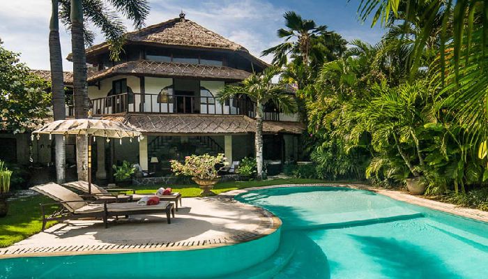 villa di Seminyak Bali