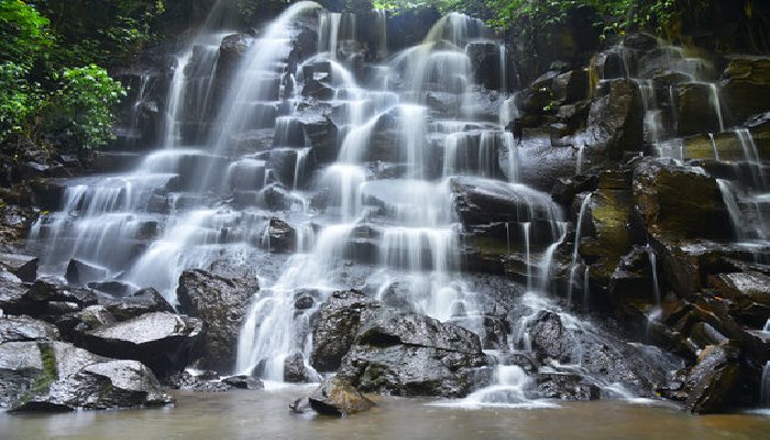 Air Terjun Kanto Lampo.